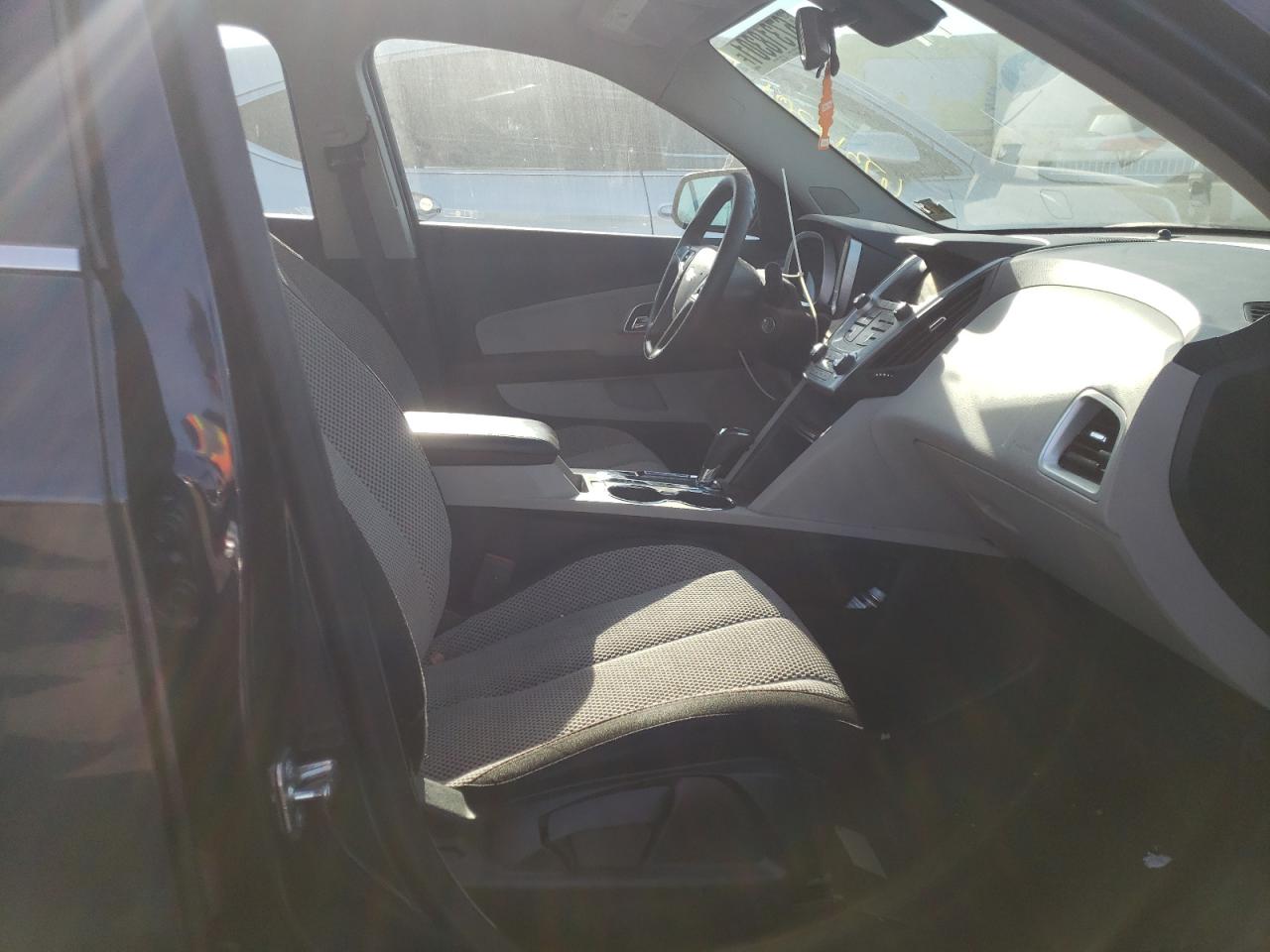 Photo 5 from auction – 2016 CHEVROLET EQUINOX LS with VIN 2GNALBEK7G1127383