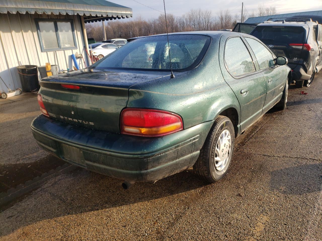 Photo 4 from auction – 1998 DODGE STRATUS with VIN 1B3EJ46X1WN166524