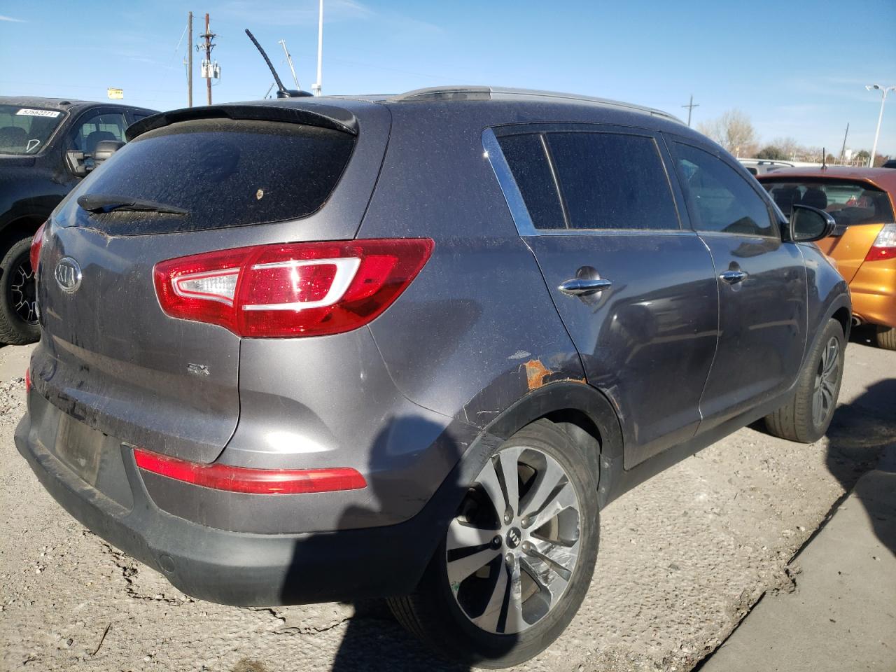 Photo 4 from auction – 2011 KIA SPORTAGE E with VIN KNDPC3A29B7081176