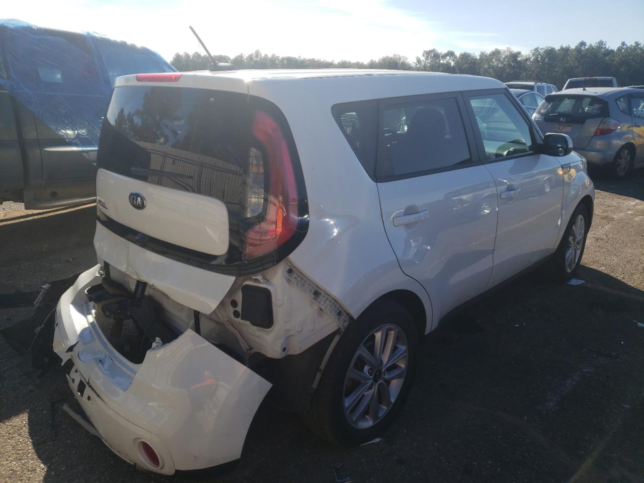 Photo 4 from auction – 2019 KIA SOUL + with VIN KNDJP3A58K7001287
