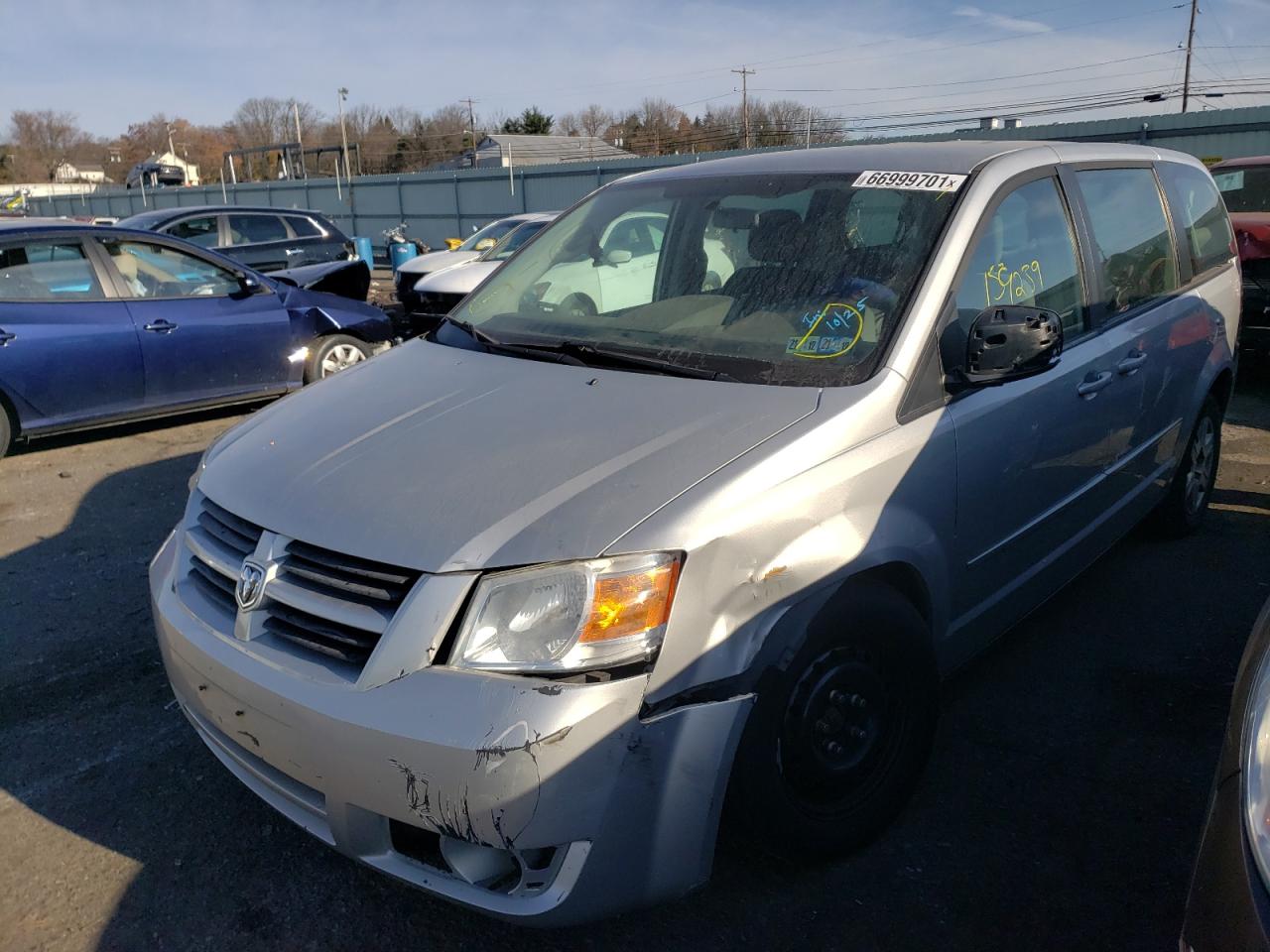 Photo 2 from auction – 2010 DODGE GRAND CARA with VIN 2D4RN4DE0AR477432