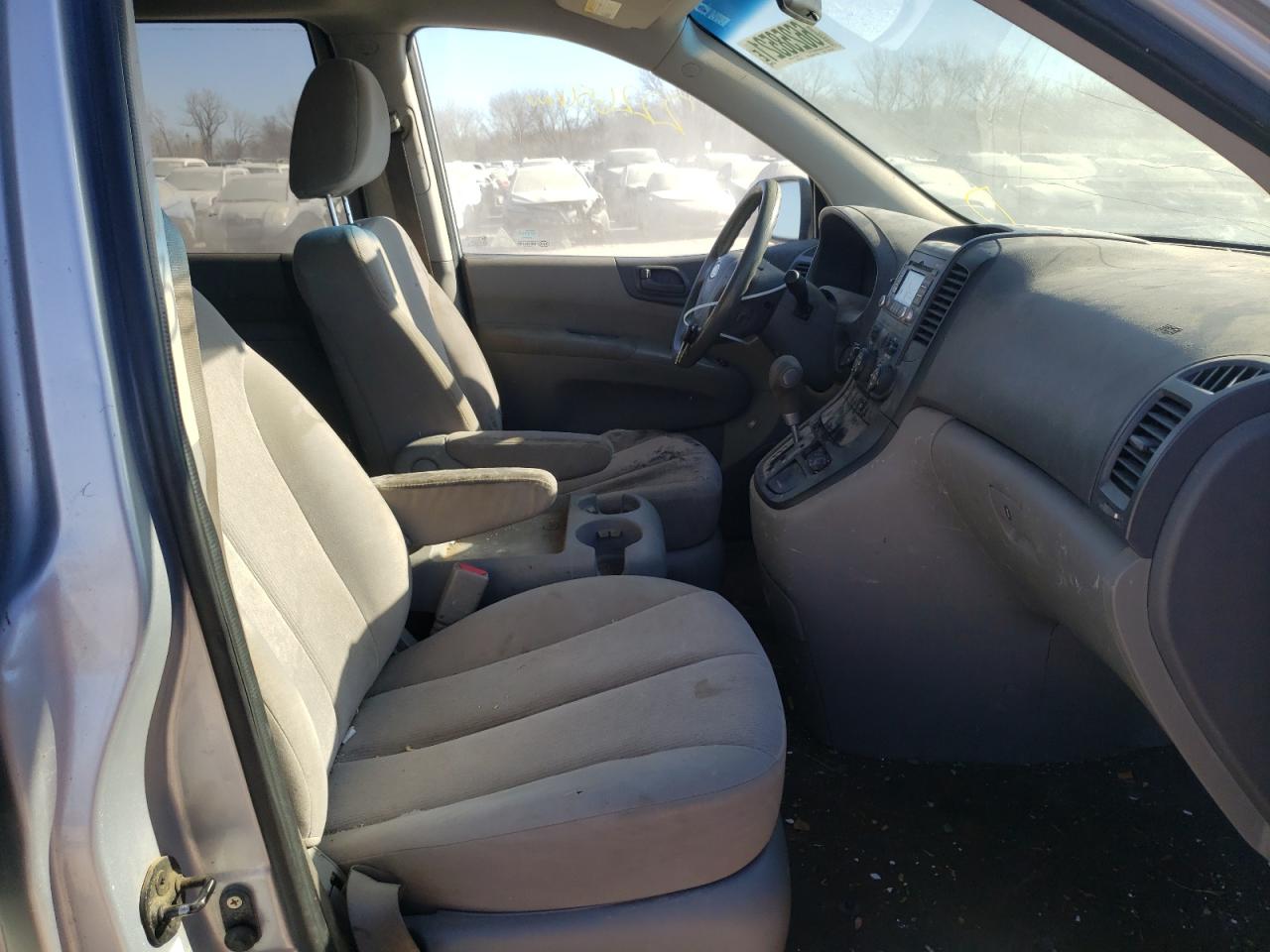 Photo 5 from auction – 2009 KIA SEDONA EX with VIN KNDMB233X96317565