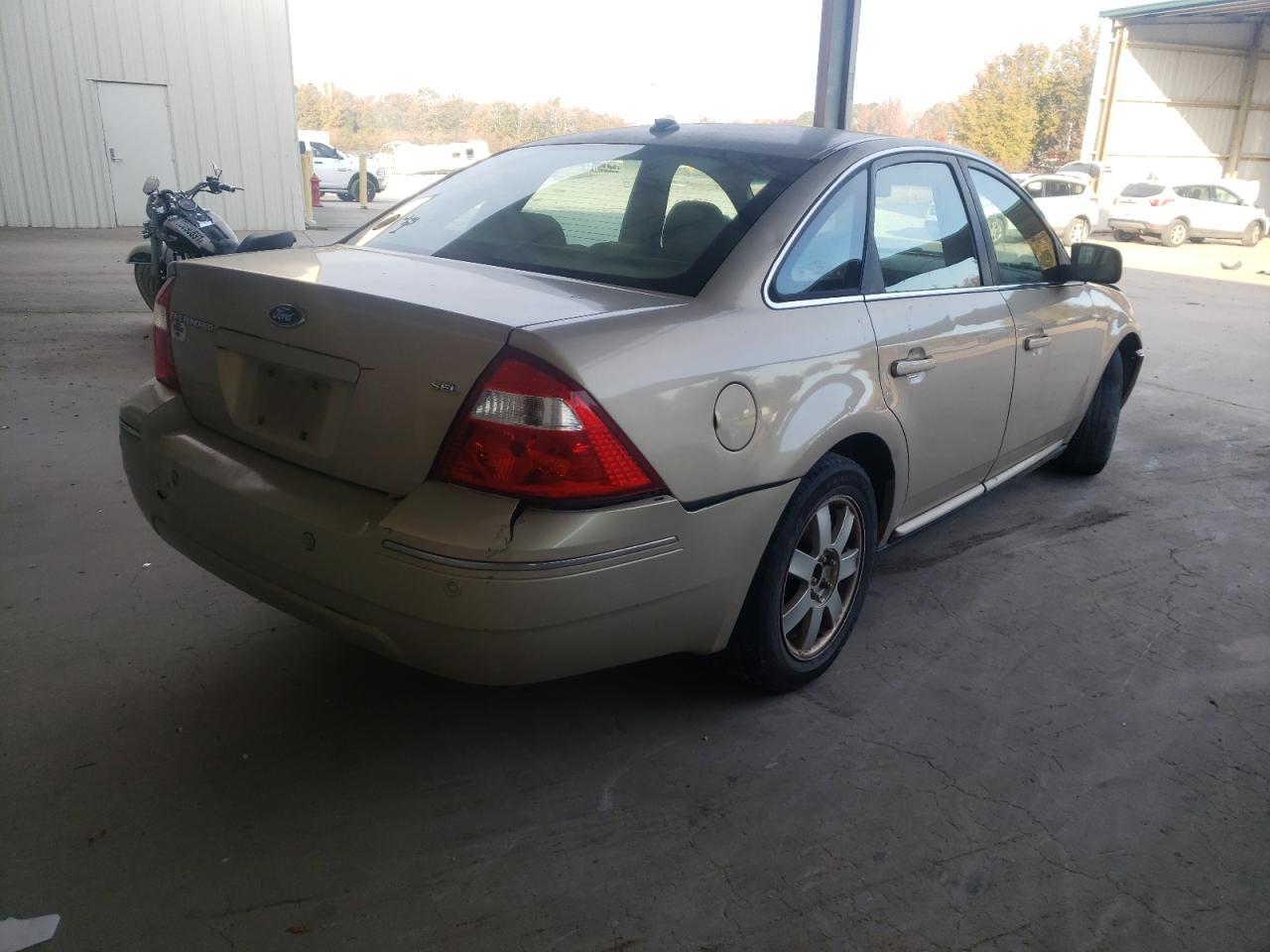 Photo 4 from auction – 2007 FORD FIVE HUNDR with VIN 1FAHP24167G125184