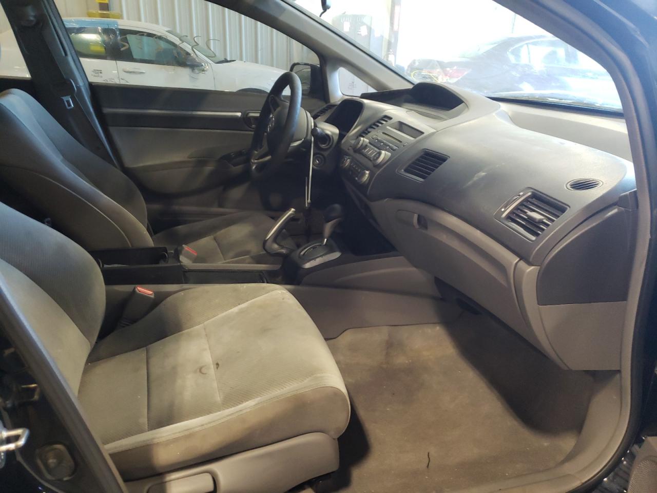 Photo 5 from auction – 2010 HONDA CIVIC EX with VIN 2HGFA1F87AH505879