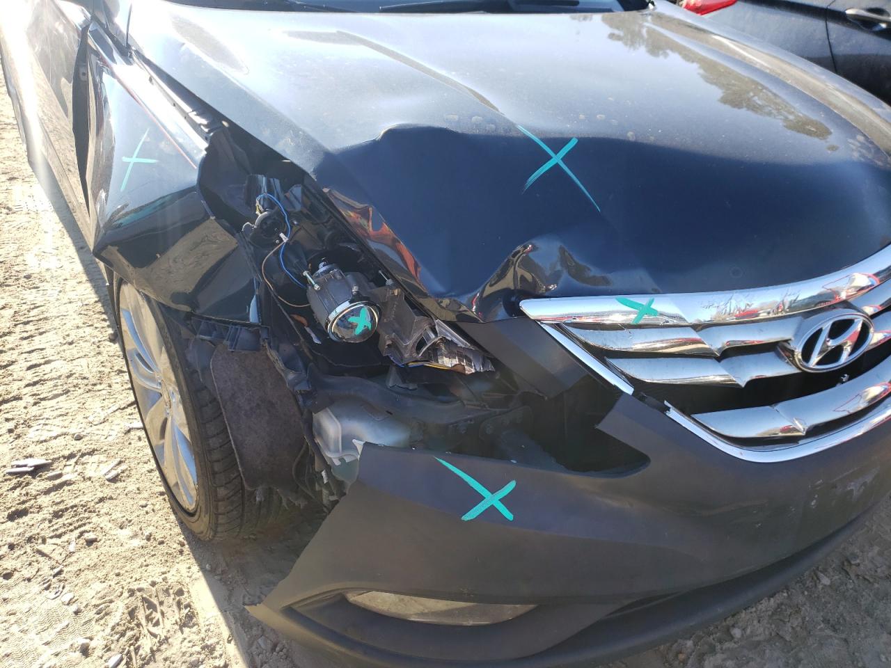 Photo 9 from auction – 2011 HYUNDAI SONATA SE with VIN 5NPEC4AB1BH192538