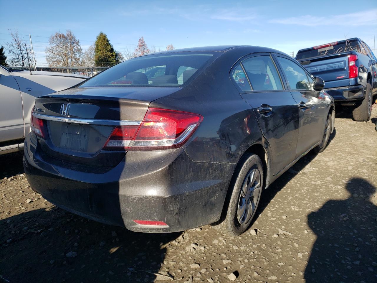 Photo 4 from auction – 2013 HONDA CIVIC LX with VIN 19XFB2F57DE243479