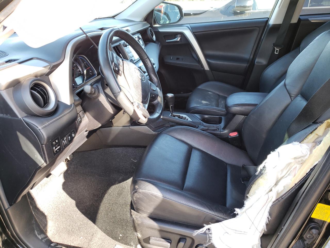 Photo 5 from auction – 2015 TOYOTA RAV4 LIMIT with VIN 2T3DFREV1FW385114