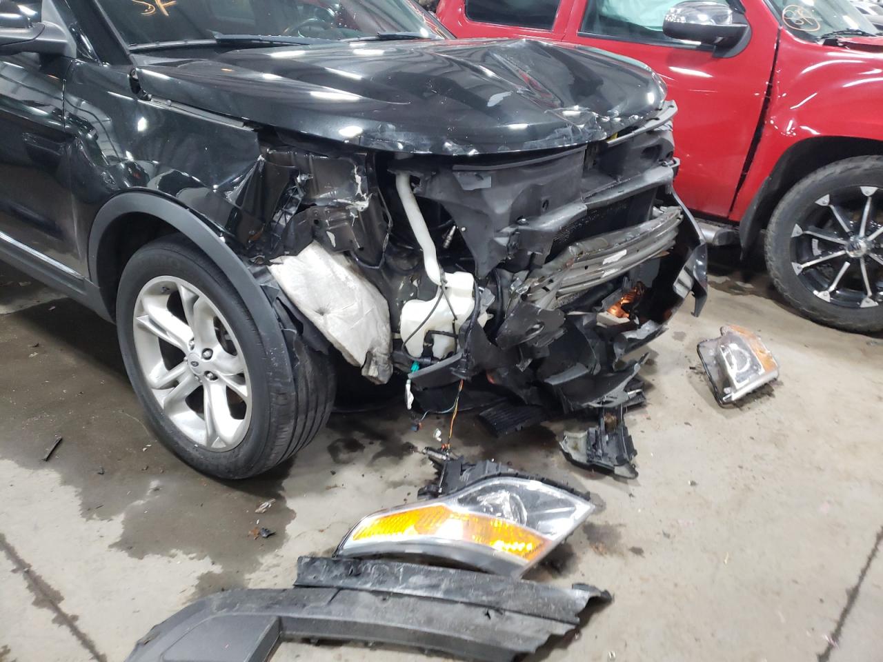 Photo 9 from auction – 2012 FORD EXPLORER L with VIN 1FMHK8F88CGA87176