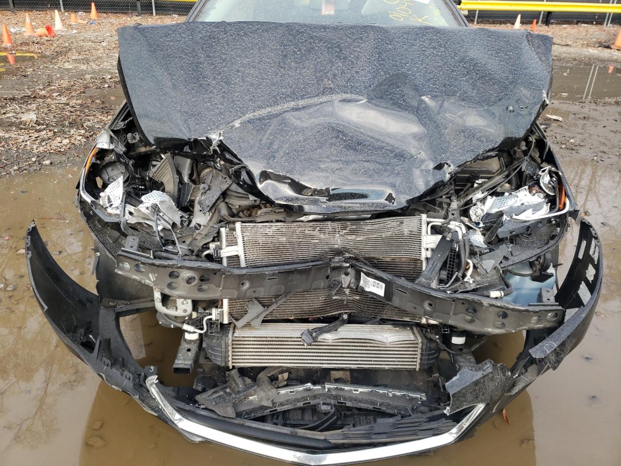Photo 9 from auction – 2018 CHEVROLET CRUZE LS with VIN 1G1BC5SM4J7129969