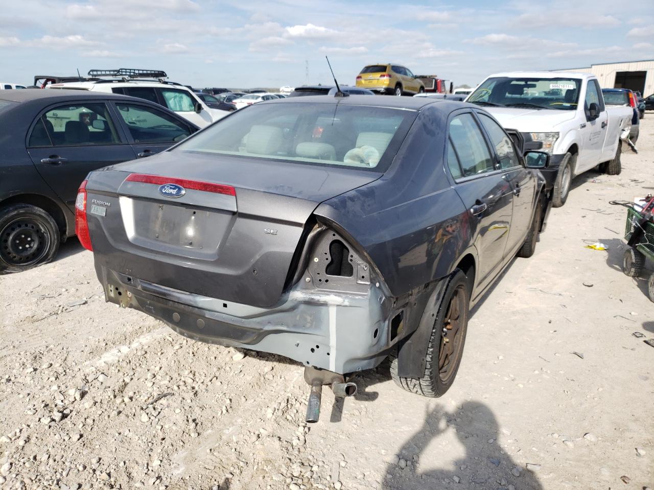 Photo 4 from auction – 2011 FORD FUSION SE with VIN 3FAHP0HAXBR208262