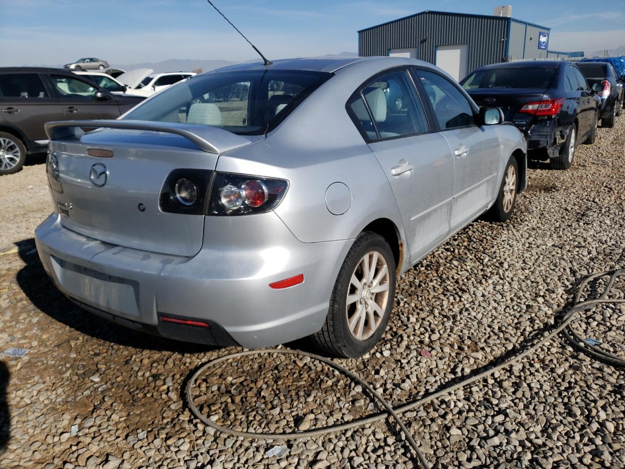 Photo 4 from auction – 2007 MAZDA 3 S with VIN JM1BK123671667160