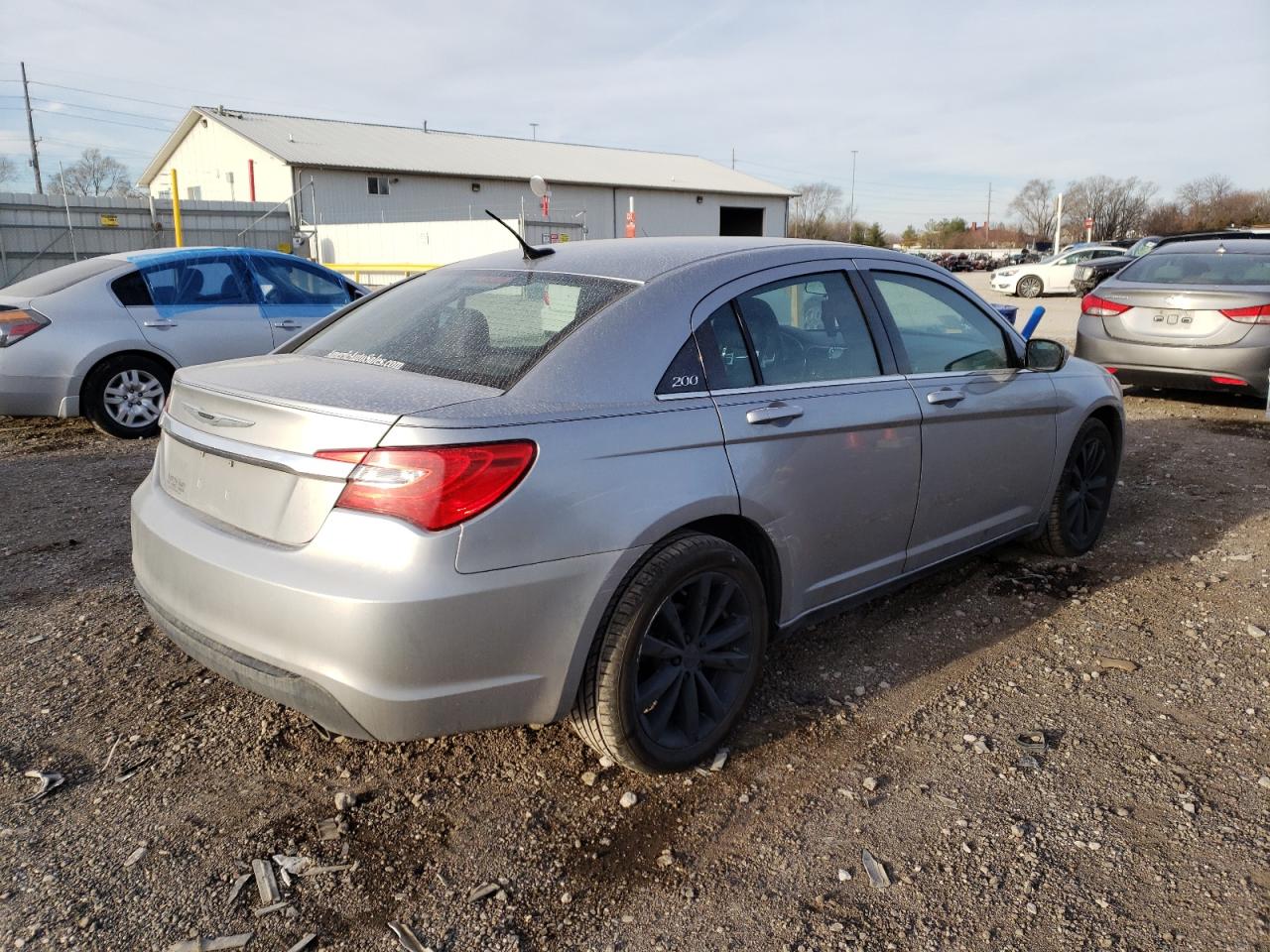 Photo 4 from auction – 2014 CHRYSLER 200 TOURIN with VIN 1C3CCBBG8EN117012