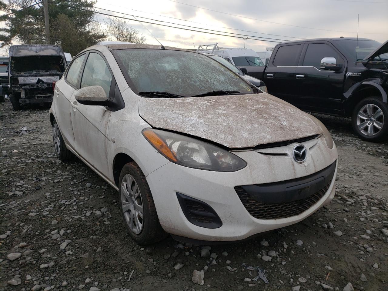 MAZDA MAZDA2 SPO 2014 with VIN JM1DE1KY0E0187078 - Photo from auction