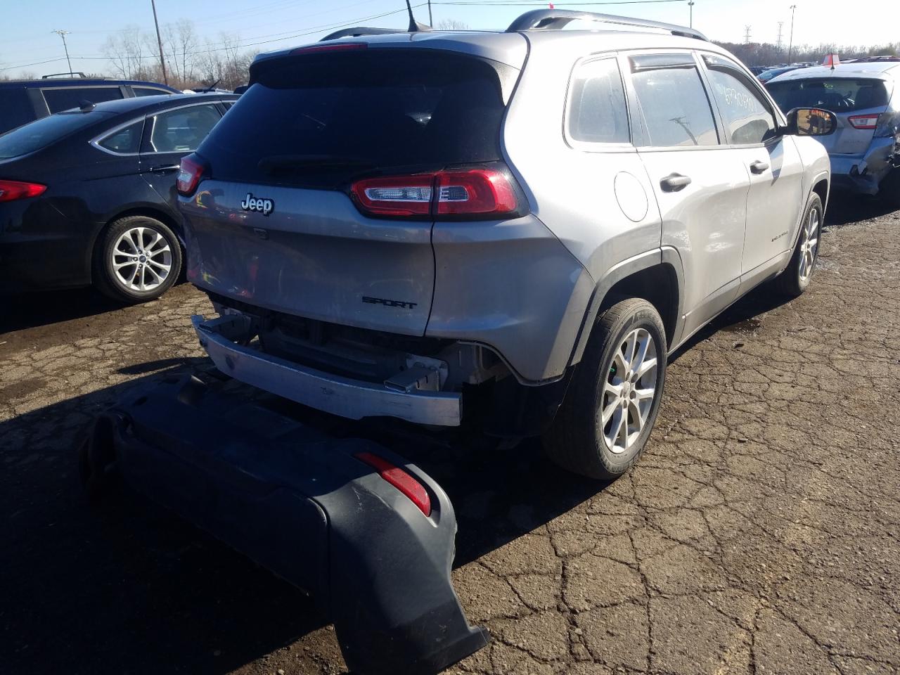 Photo 4 from auction – 2016 JEEP CHEROKEE S with VIN 1C4PJLAB0GW138058