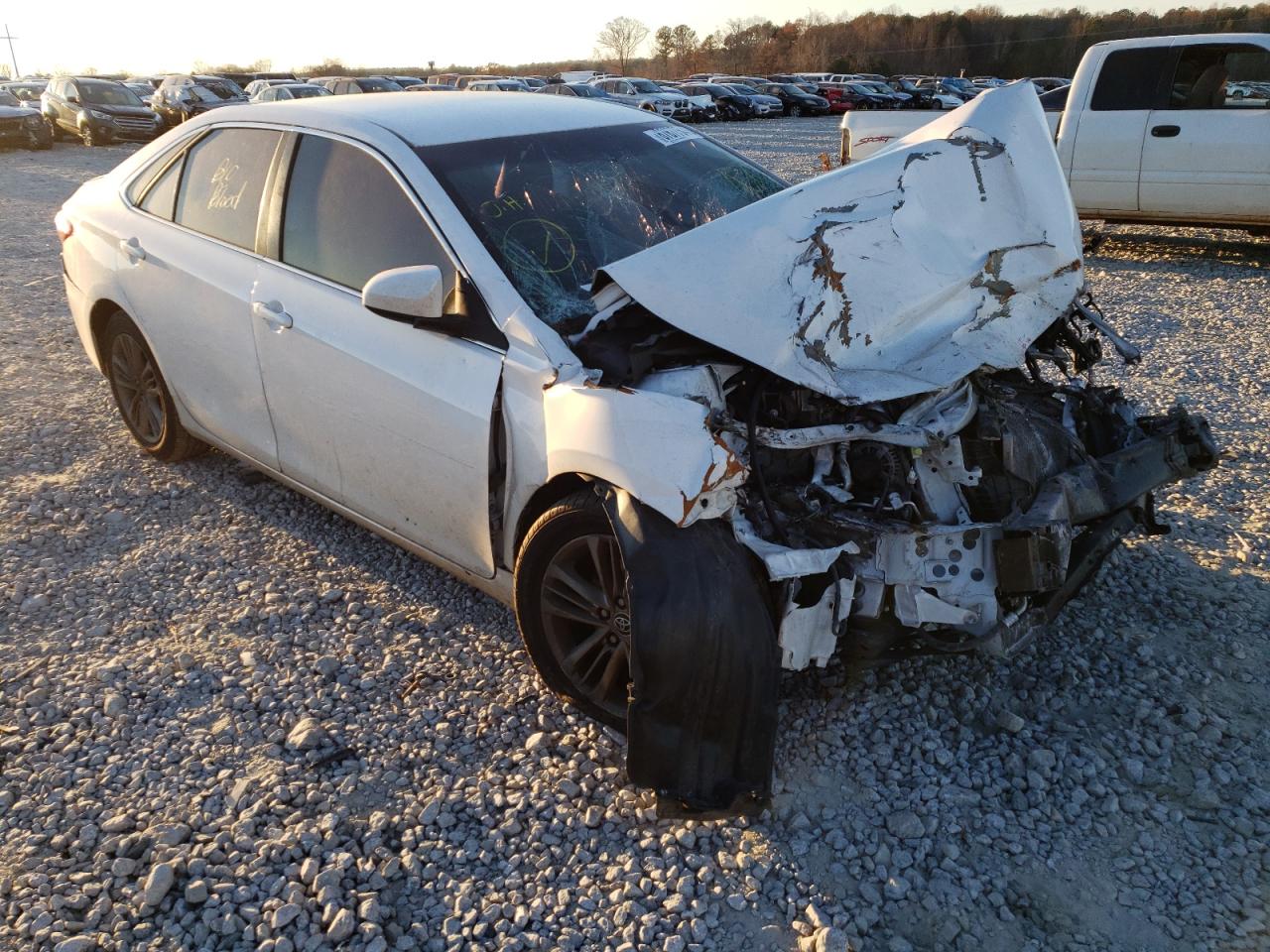 TOYOTA CAMRY LE 2016 with VIN 4T1BF1FK6GU538075 - Photo from auction
