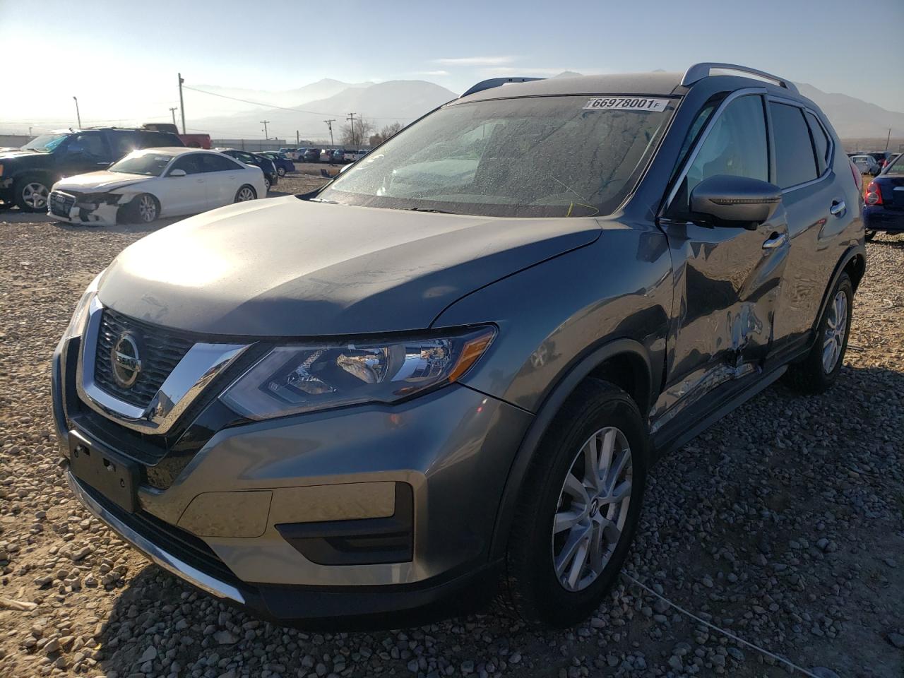 Photo 2 from auction – 2018 NISSAN ROGUE S with VIN KNMAT2MV6JP572180