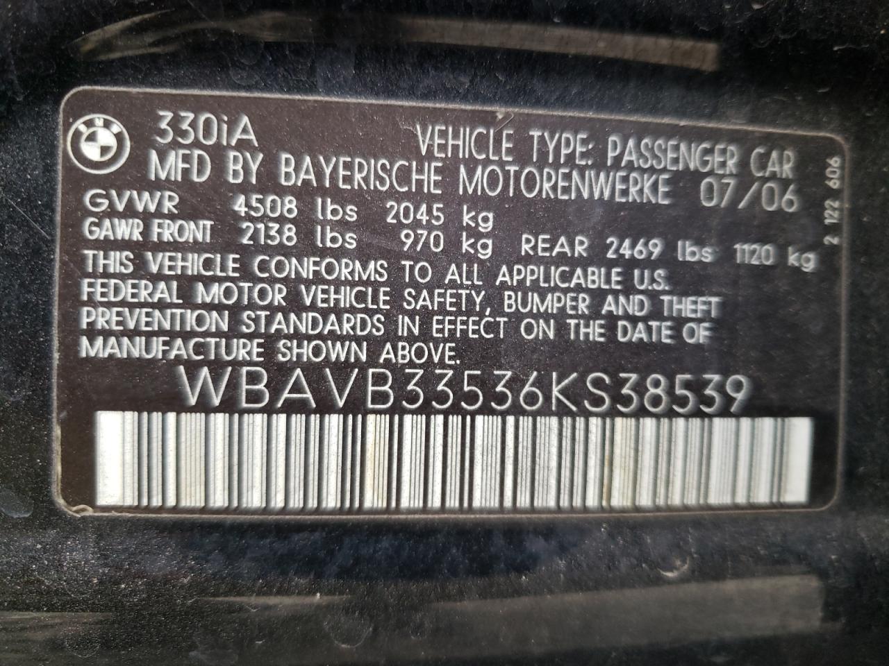 Photo 10 from auction – 2006 BMW 330I with VIN WBAVB33536KS38539