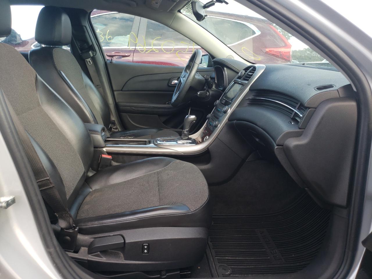 Photo 5 from auction – 2013 CHEVROLET MALIBU 1LT with VIN 1G11C5SA8DF124494