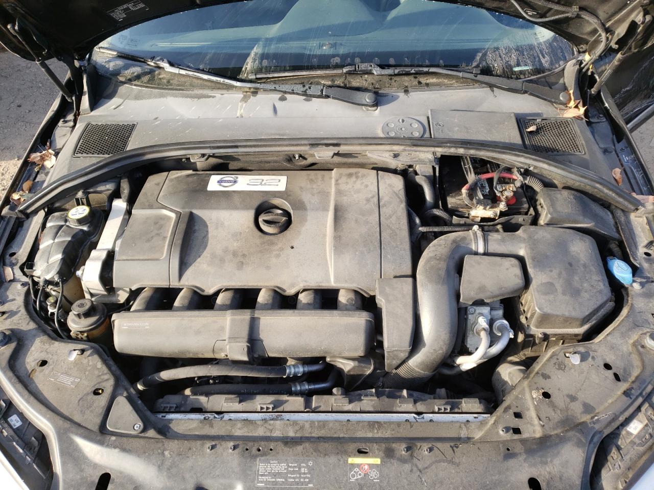 Photo 7 from auction – 2012 VOLVO S80 3.2 with VIN YV1952AS2C1163830