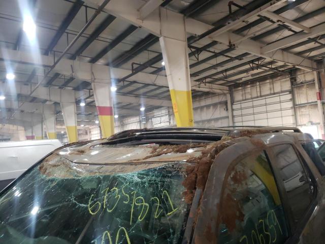 Photo 9 from auction – 2003 TOYOTA SEQUOIA LI with VIN 5TDBT48AX3S190167