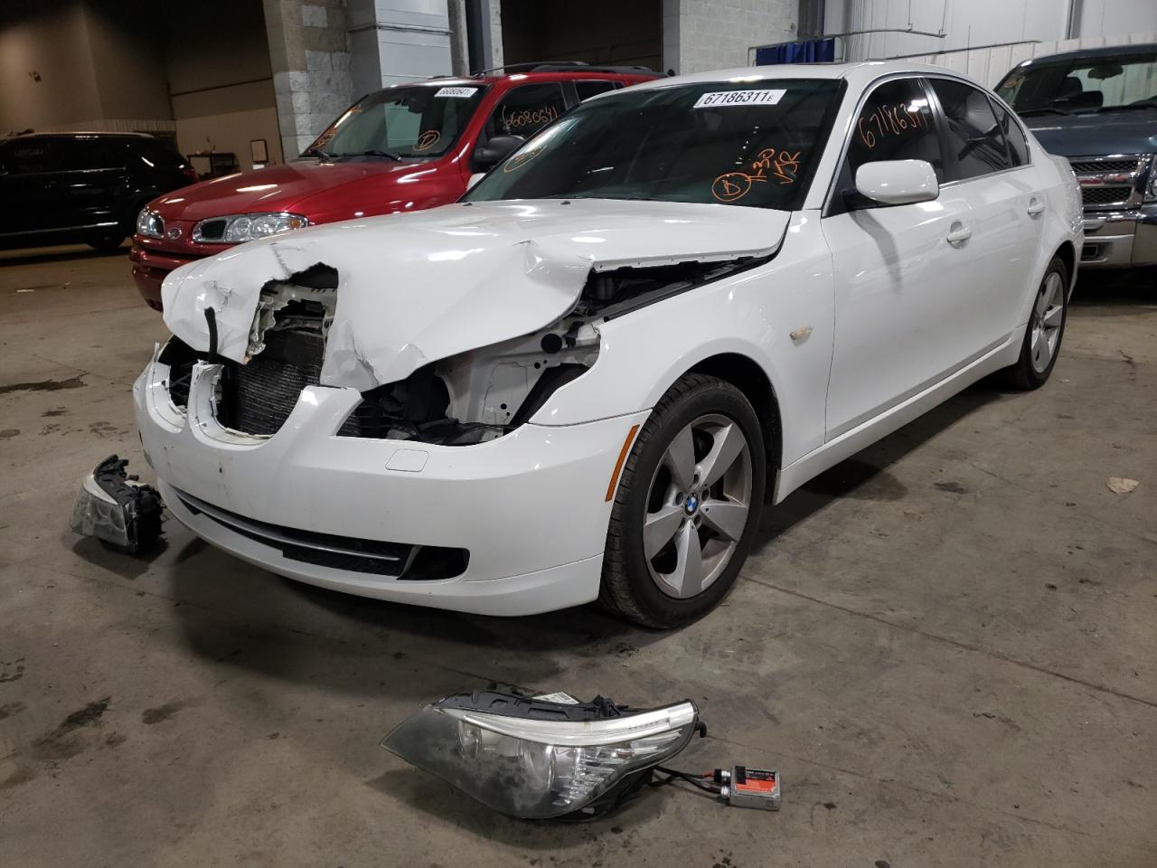 Photo 2 from auction – 2008 BMW 528 XI with VIN WBANV13598CZ57674