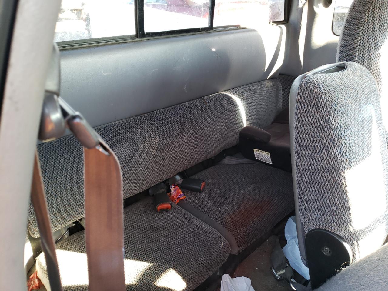 Photo 6 from auction – 1997 DODGE DAKOTA with VIN 1B7GL23Y8VS218699