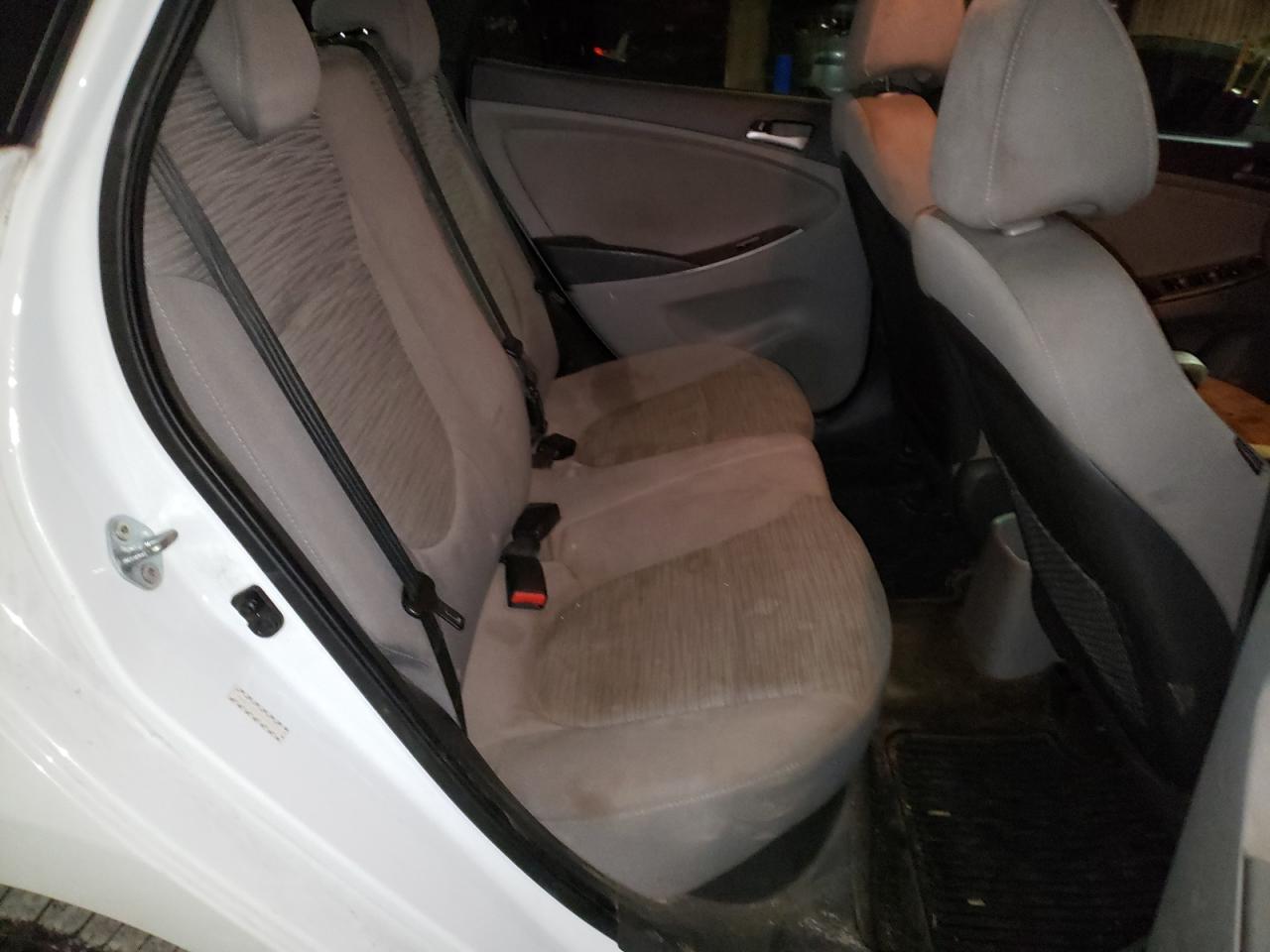 Photo 6 from auction – 2016 HYUNDAI ACCENT SE with VIN KMHCT4AE5GU163733