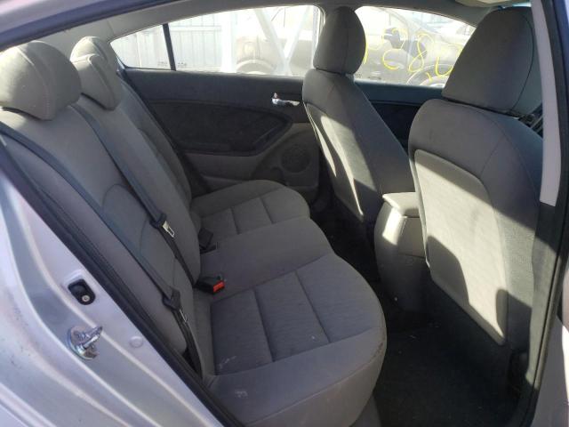 Photo 6 from auction – 2015 KIA FORTE LX with VIN KNAFK4A60F5436287