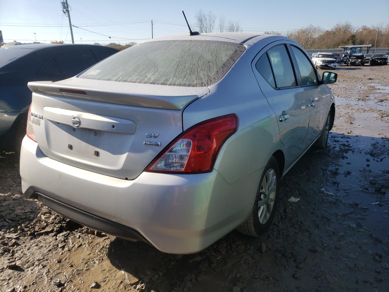 Photo 4 from auction – 2018 NISSAN VERSA S with VIN 3N1CN7AP0JL867165