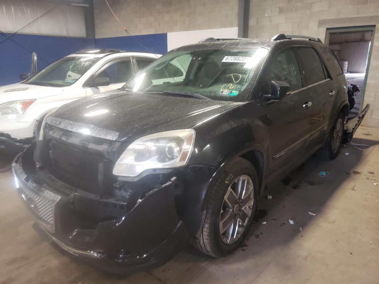 Photo 2 from auction – 2011 GMC ACADIA DEN with VIN 1GKKVTED0BJ326681