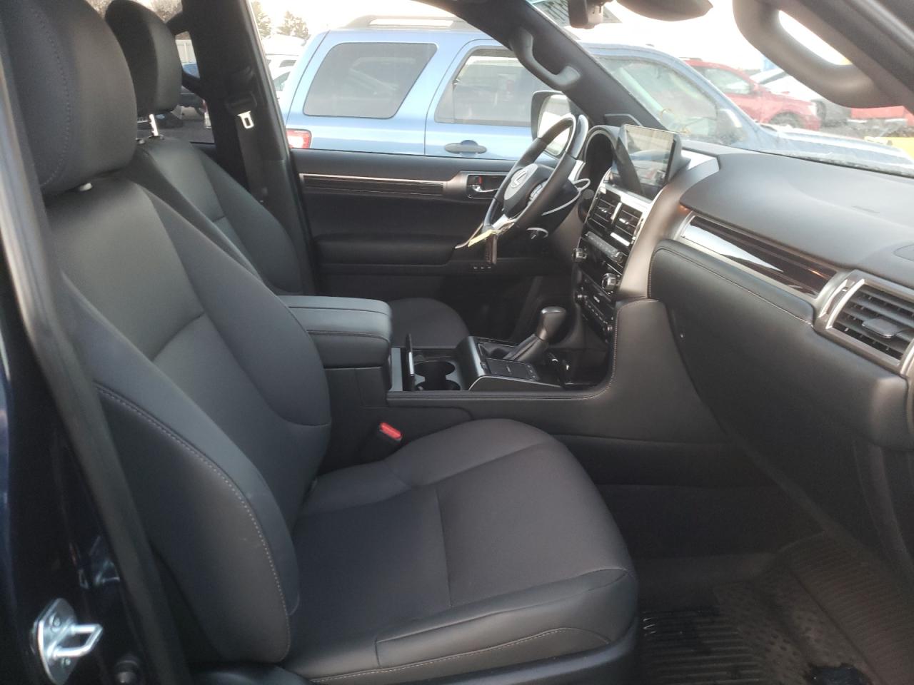 Photo 5 from auction – 2022 LEXUS GX 460 with VIN JTJAM7BX7N5306406