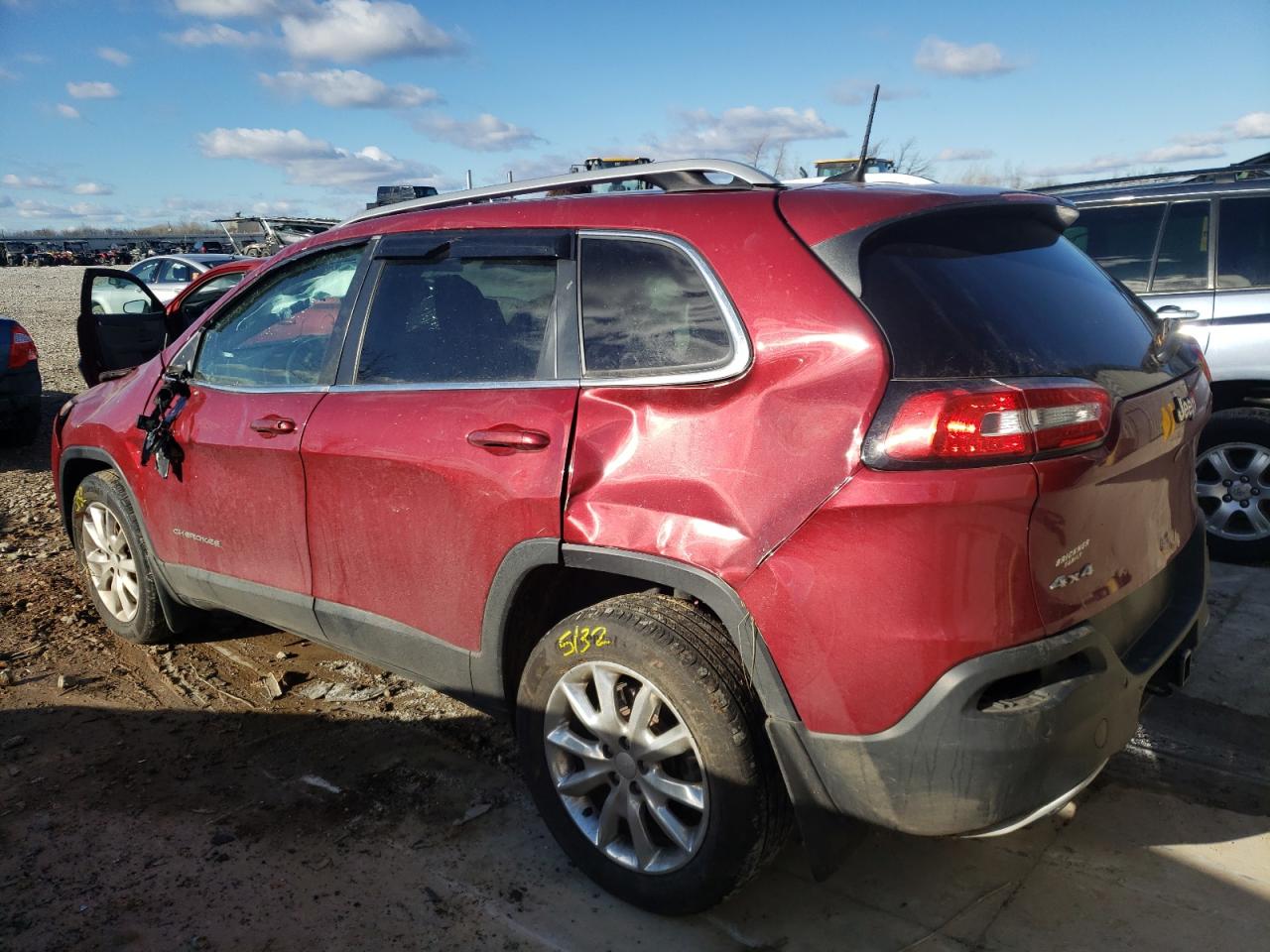 Photo 3 from auction – 2017 JEEP CHEROKEE L with VIN 1C4PJMDS9HW633569