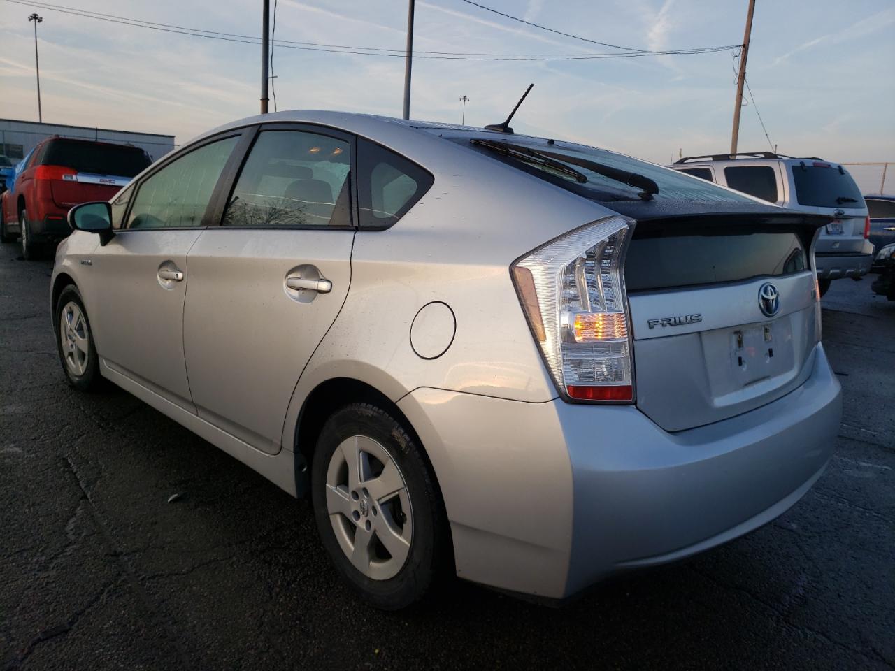 Photo 3 from auction – 2010 TOYOTA PRIUS with VIN JTDKN3DU2A5011174