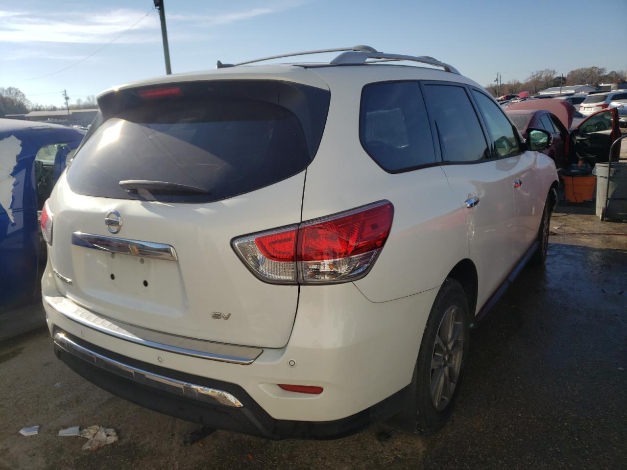 Photo 4 from auction – 2014 NISSAN PATHFINDER with VIN 5N1AR2MN0EC651156