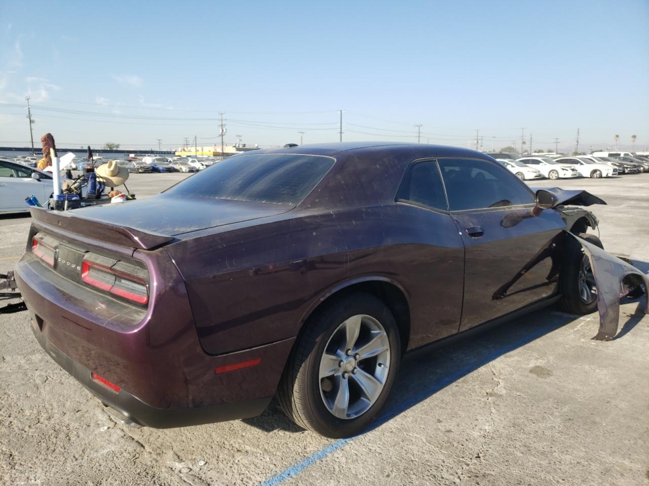 Photo 4 from auction – 2021 DODGE CHALLENGER with VIN 2C3CDZAG2LH159785