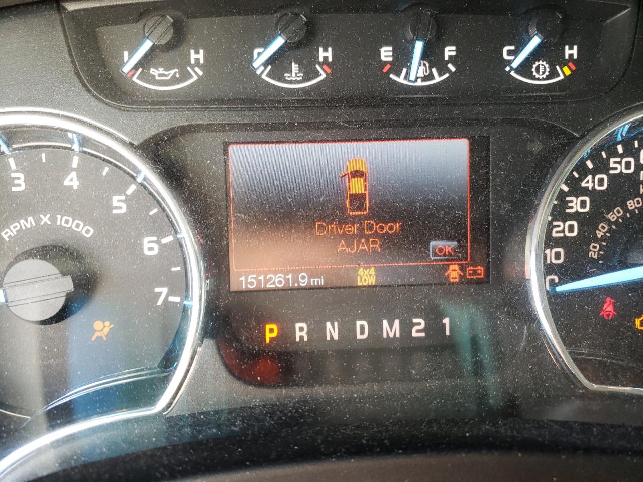 Photo 8 from auction – 2011 FORD F150 SUPER with VIN 1FTFX1EF2BFA36393