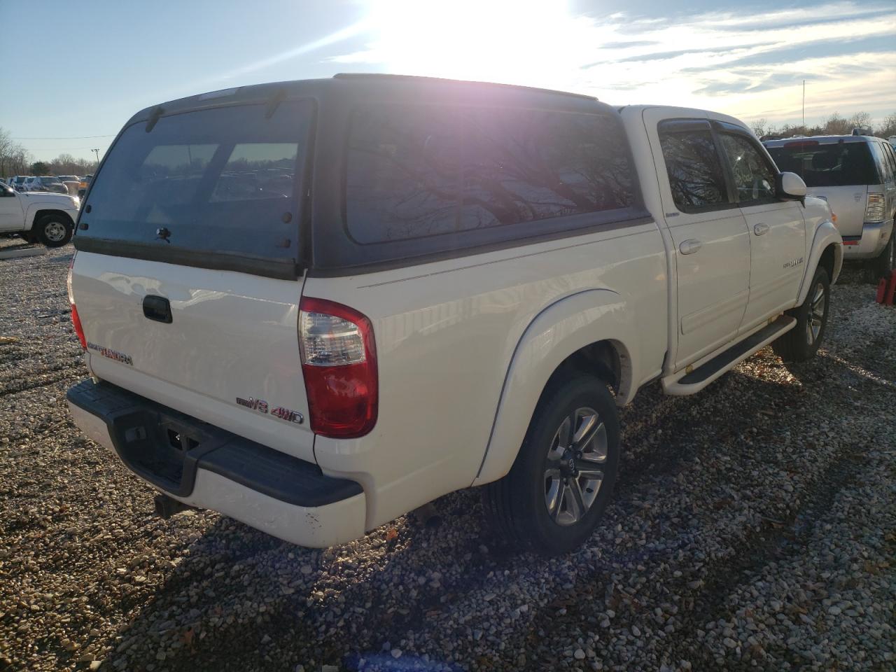 Photo 4 from auction – 2004 TOYOTA TUNDRA DOU with VIN 5TBDT48134S448905