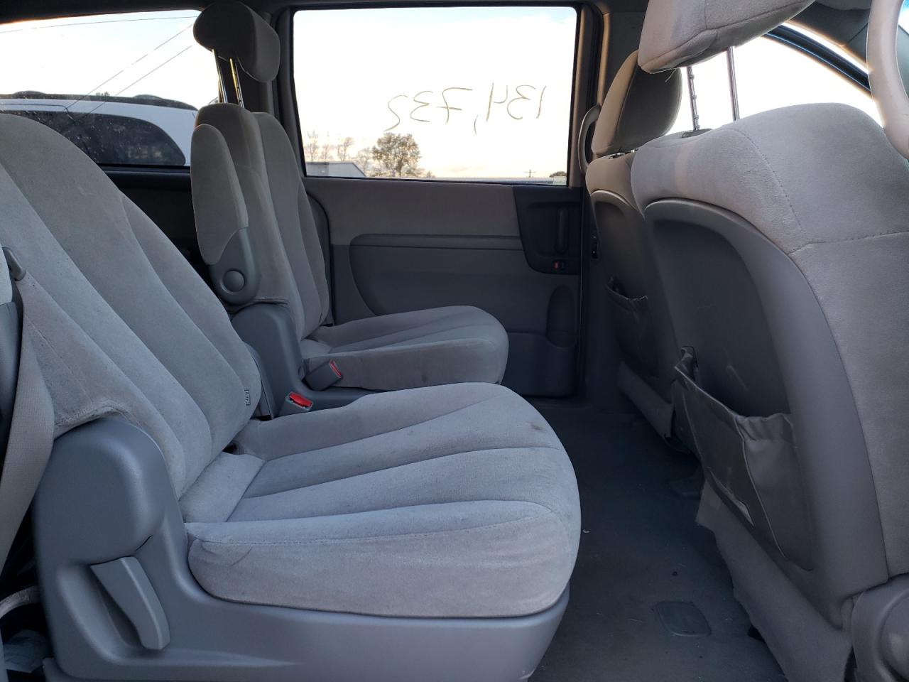 Photo 6 from auction – 2007 KIA SEDONA with VIN KNDMB233676183201