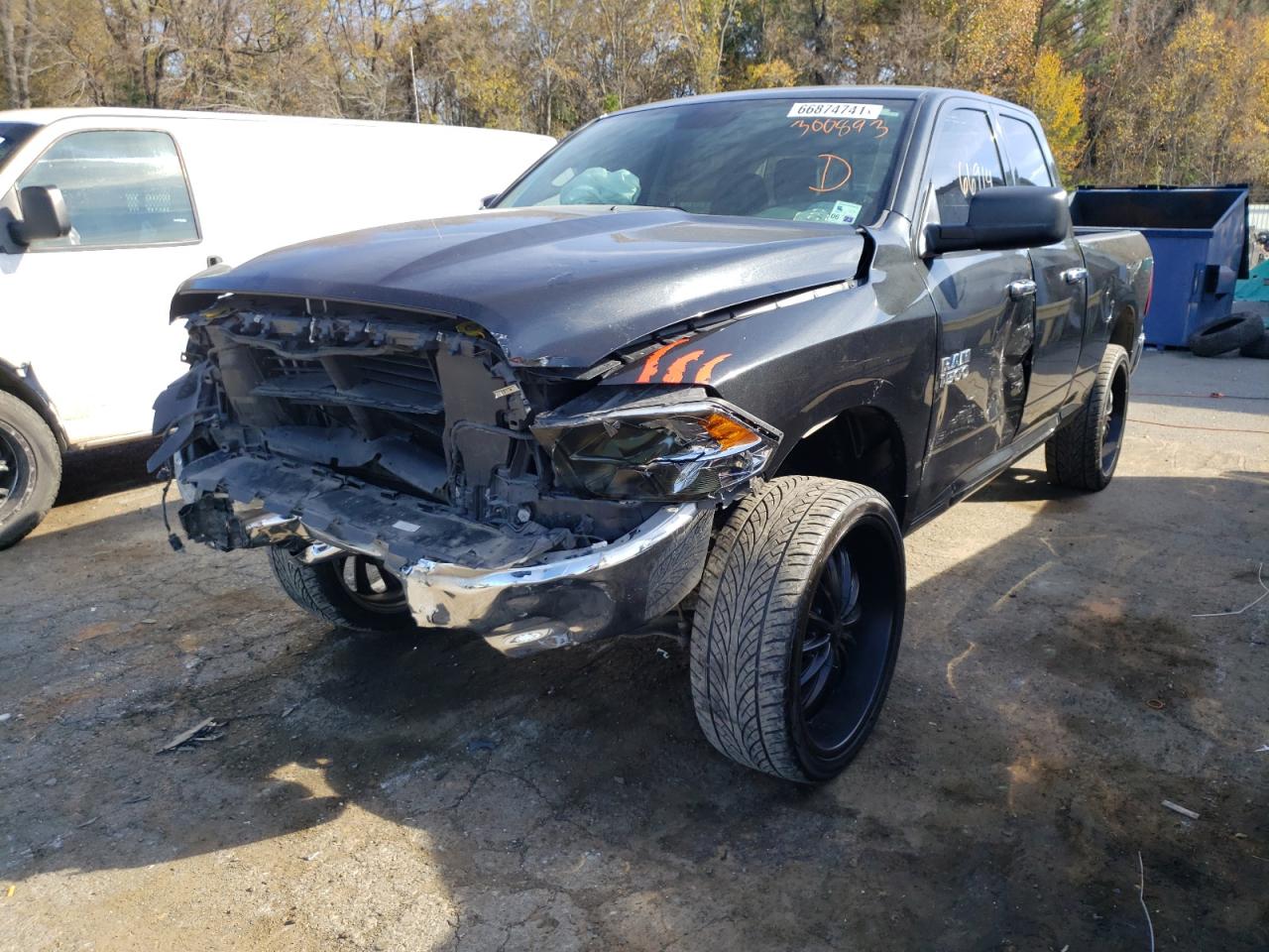 Photo 2 from auction – 2018 RAM 1500 SLT with VIN 1C6RR7GGXJS300893