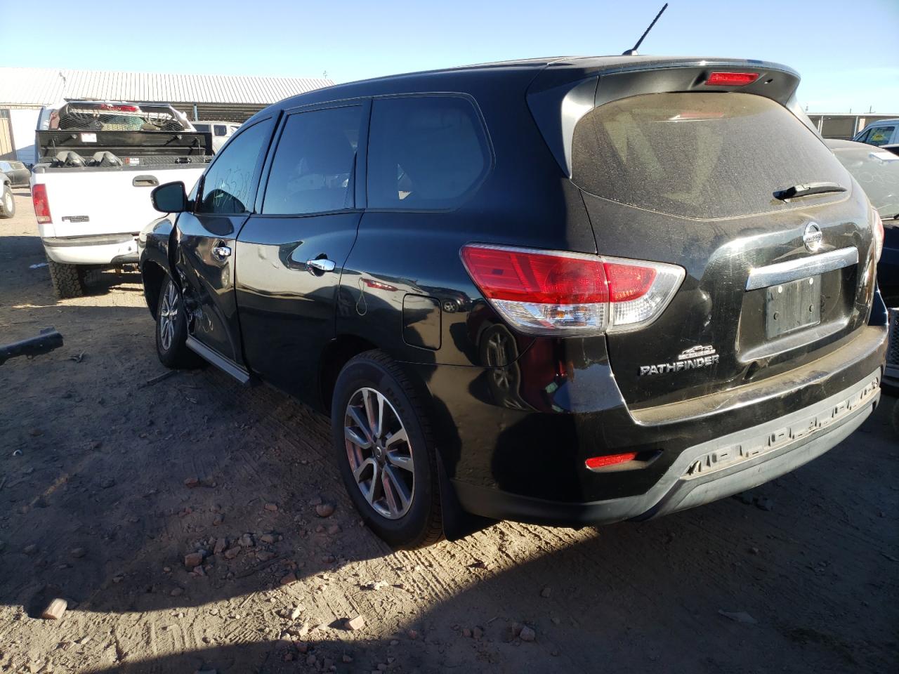 Photo 3 from auction – 2013 NISSAN PATHFINDER with VIN 5N1AR2MN5DC606924