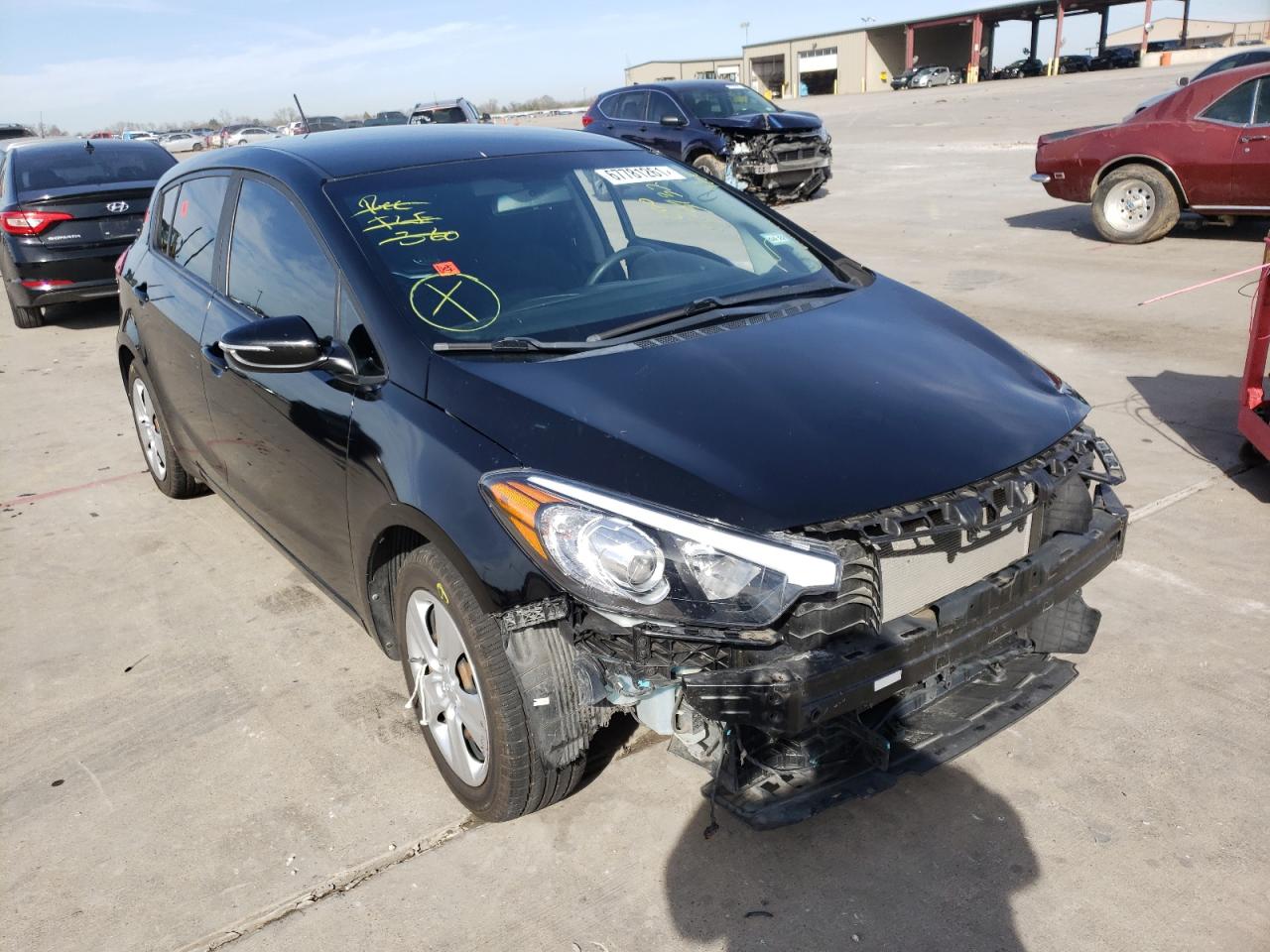 KIA FORTE LX 2016 with VIN KNAFK5A87G5581867 - Photo from auction