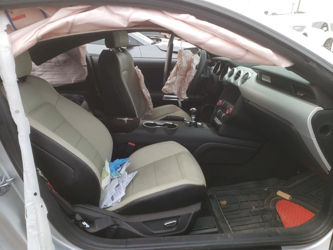 Zdjęcie 5 z aukcji – 2015 FORD MUSTANG z VIN 1FA6P8TH1F5317700
