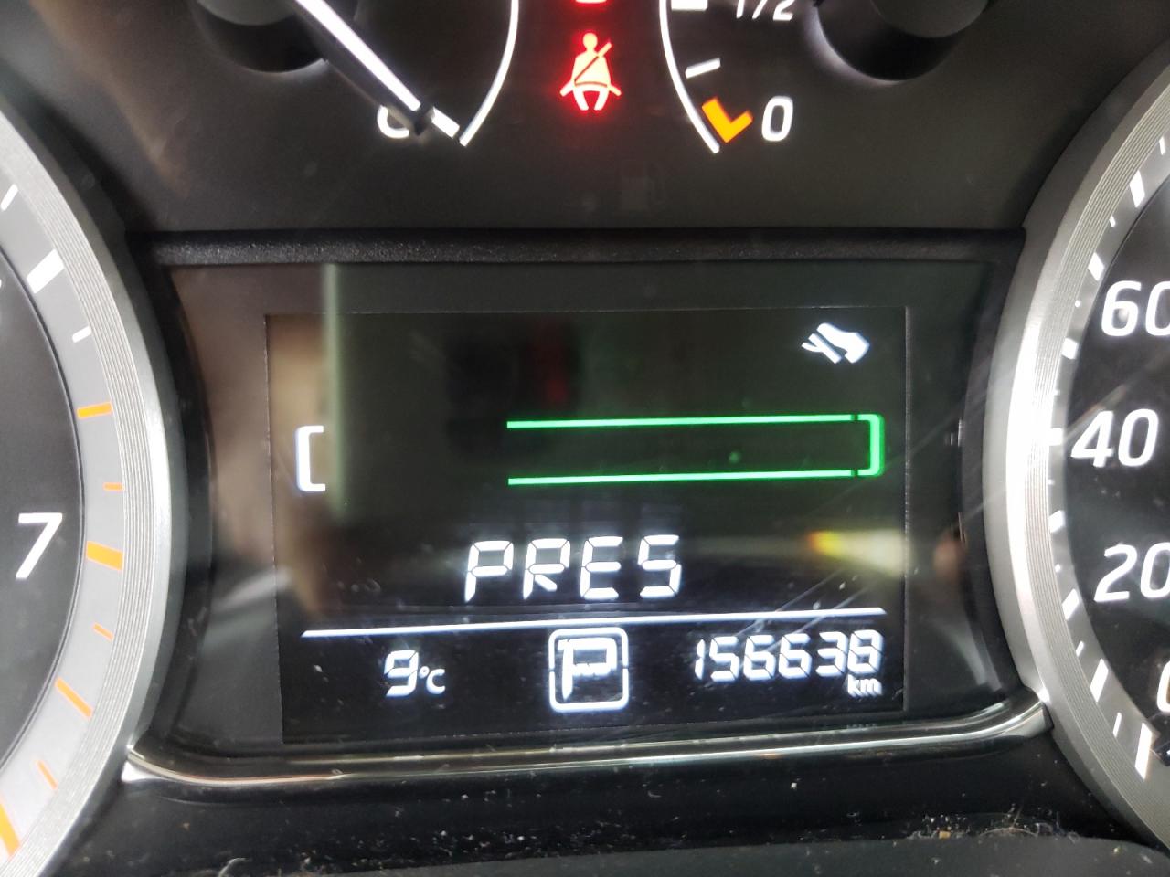 Photo 8 from auction – 2015 NISSAN SENTRA S with VIN 3N1AB7AP0FL633535