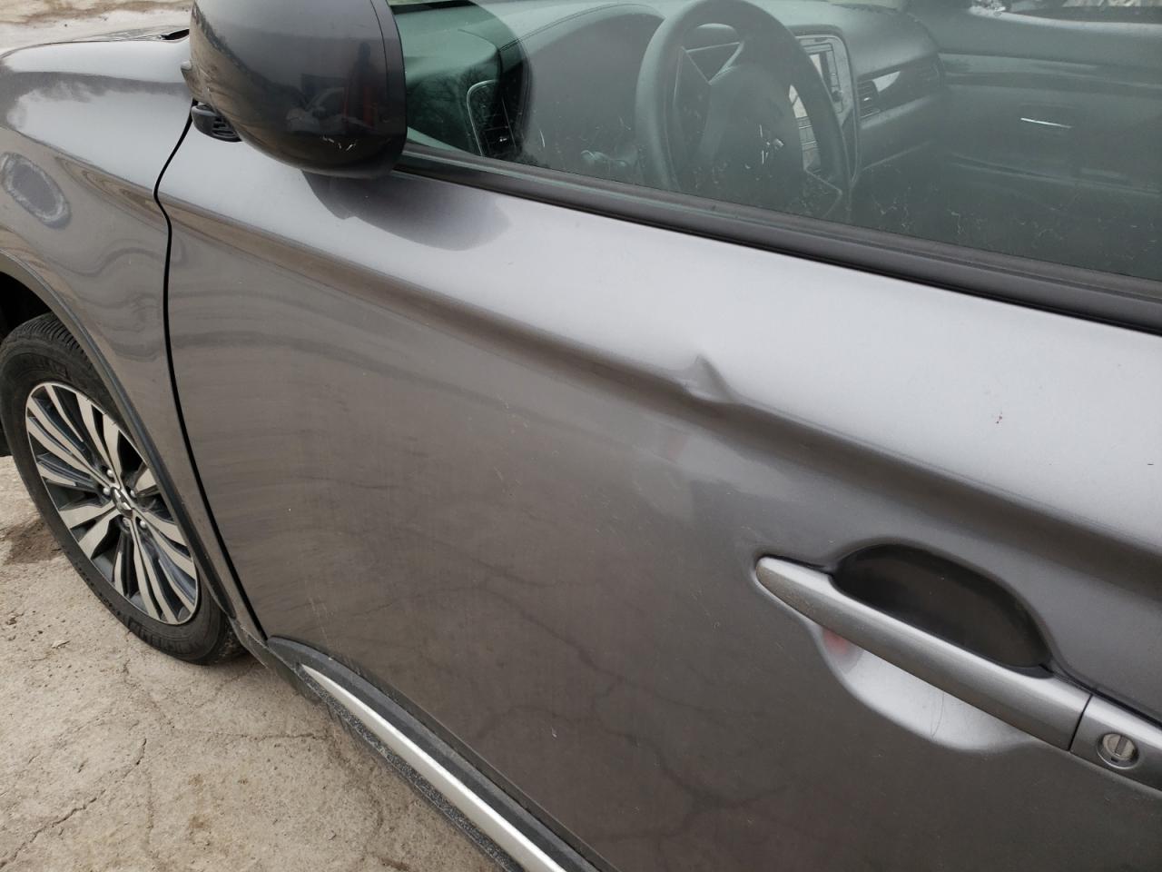 Photo 9 from auction – 2019 MITSUBISHI OUTLANDER with VIN JA4AZ3A31KJ000858