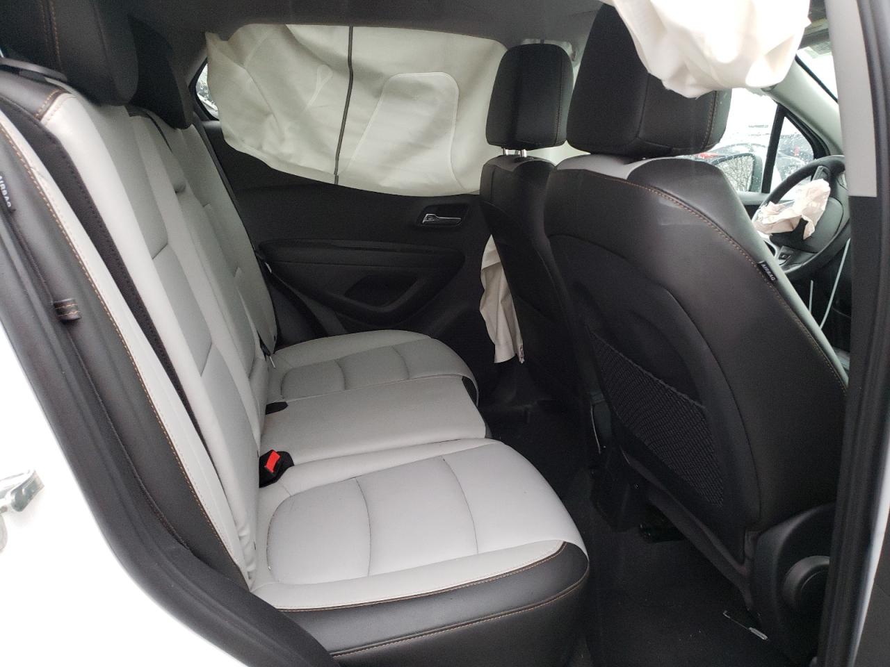 Photo 6 from auction – 2017 CHEVROLET TRAX PREMI with VIN 3GNCJMSB4HL234972
