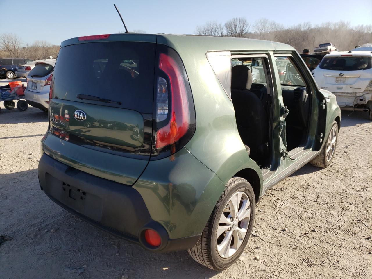 Снимка 4 от търг – 2014 KIA SOUL + с VIN KNDJP3A58E7013962