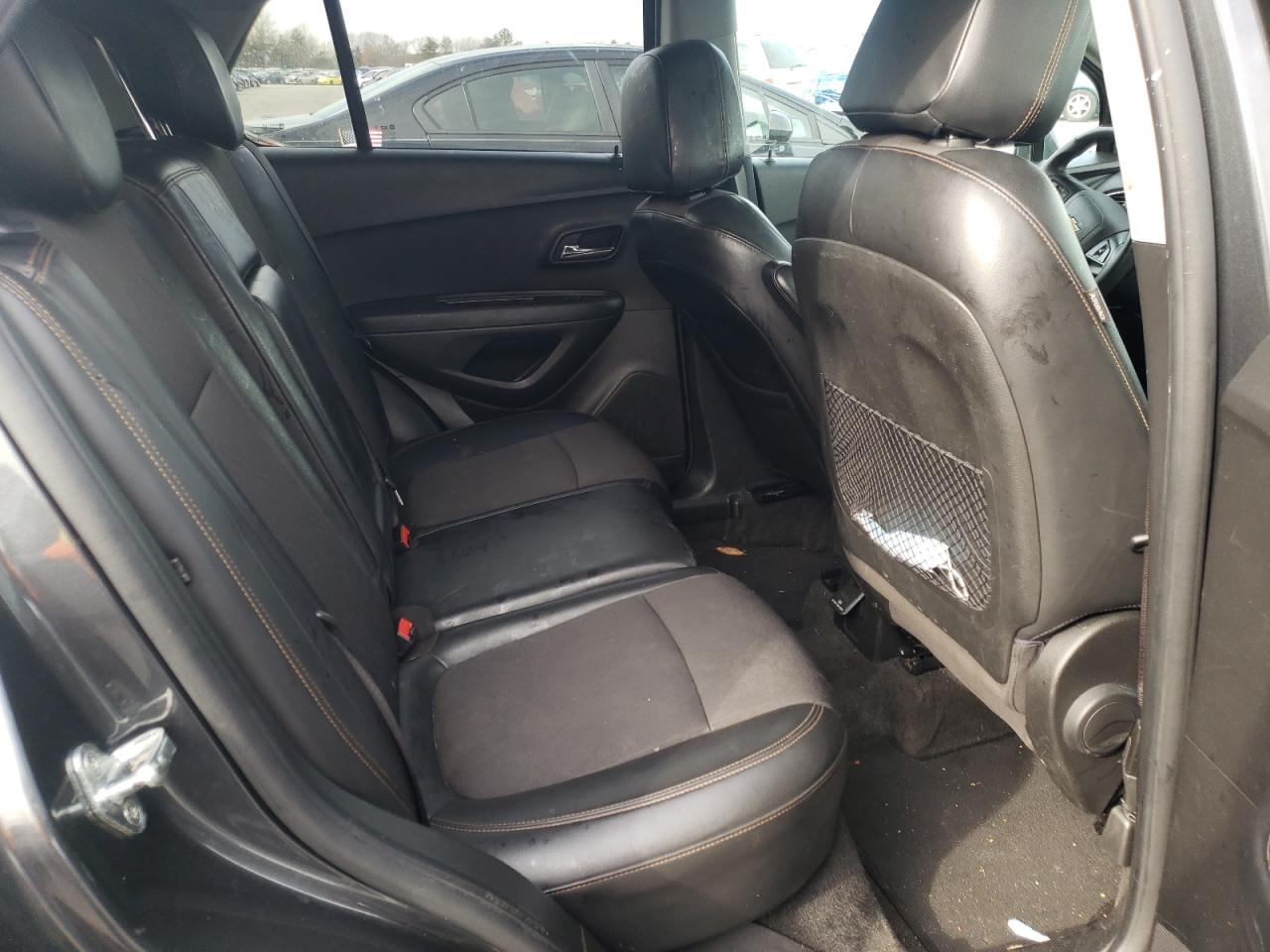 Photo 6 from auction – 2017 CHEVROLET TRAX 1LT with VIN KL7CJPSB0HB205011