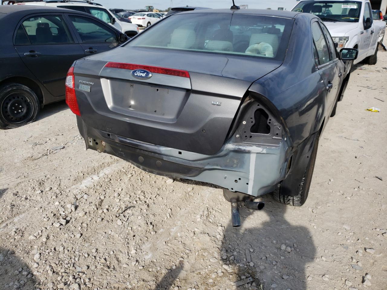 Photo 9 from auction – 2011 FORD FUSION SE with VIN 3FAHP0HAXBR208262