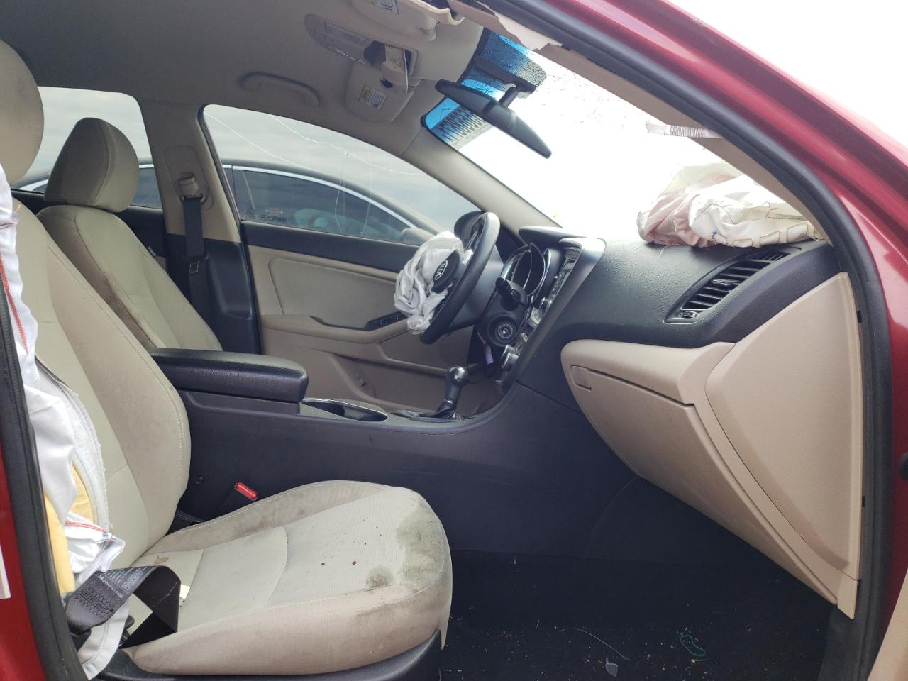 Photo 5 from auction – 2015 KIA OPTIMA with VIN 5XXGM4A73FG356276