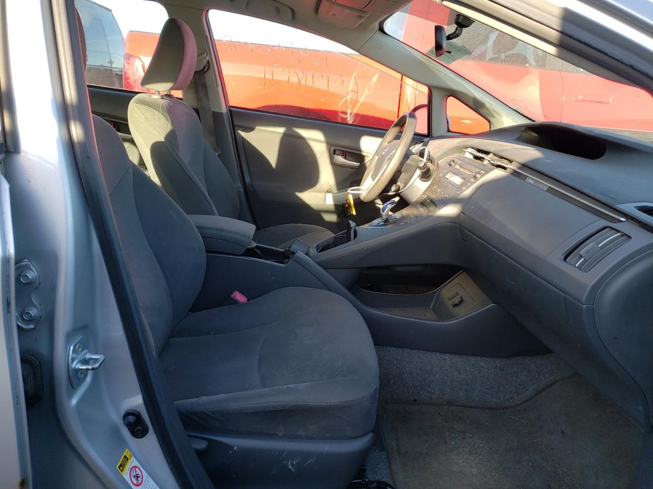 Photo 5 from auction – 2010 TOYOTA PRIUS with VIN JTDKN3DU6A0044577